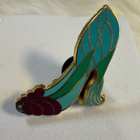 Disney Accessories - 💙3/$20 DISNEY TRADING PIN Colorful High Heel Enamel Pin